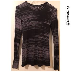 Just In🔹BCBGMaxazria Fitted top🔹Black & Grey